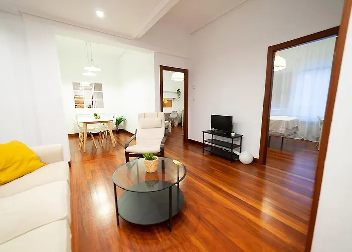 Lejlighed Pozas Center *