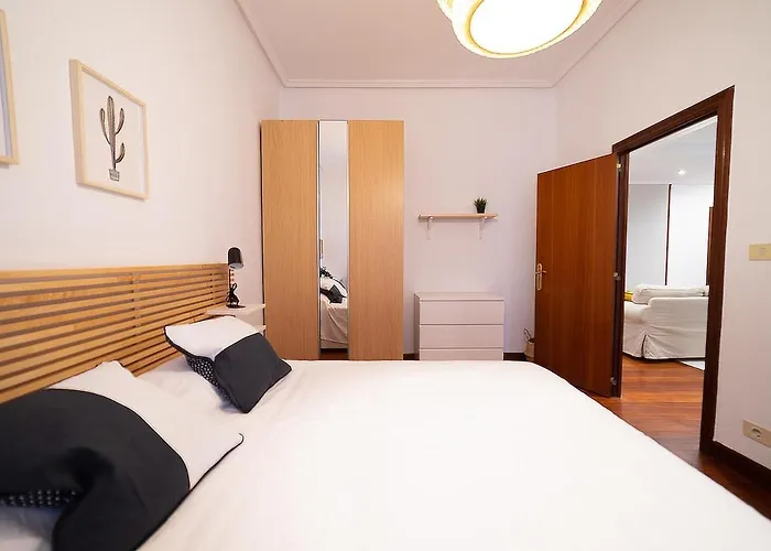 Lejlighed Pozas Center