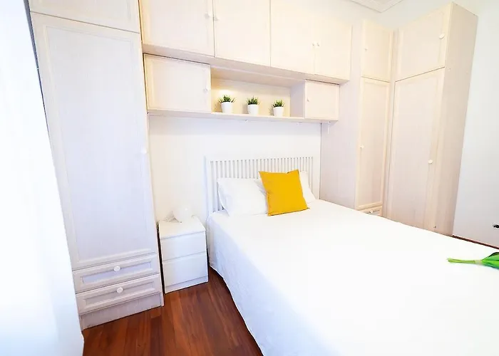 Pozas Center Lejlighed